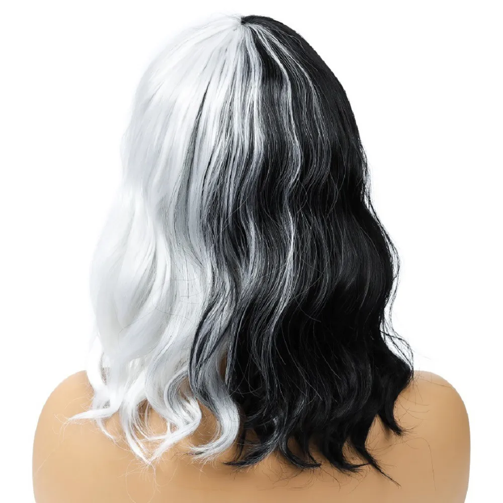 2020 Amazon Selling New European and American Wig Cool Black and White Long Curly Hair High Temperature Silk Headgear Wig9110492