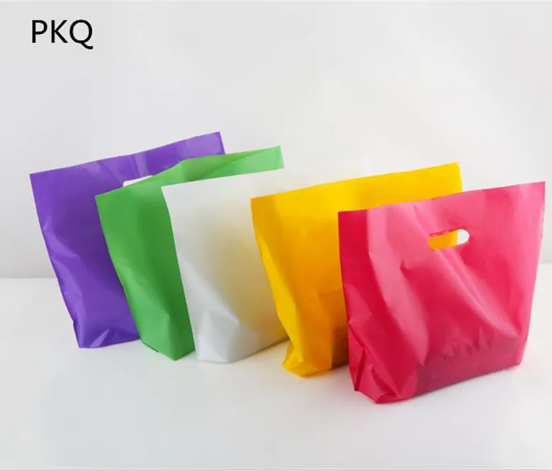 10 Stück kleine große Plastiktüten mit Griff, individuelle Geschenktüten aus Kunststoff zum Einkaufen mit Griff, Werbeverpackung Bag242I