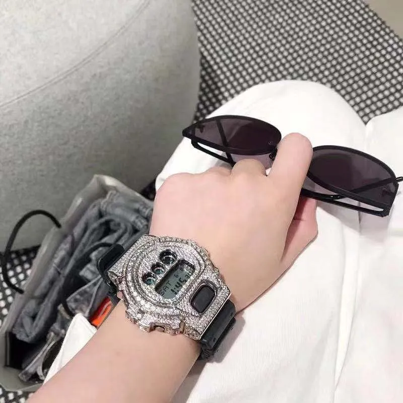 Lost General 2019 GD same hip hop super flash diamond couple quartz electronic watch with the highest quality assurance269s