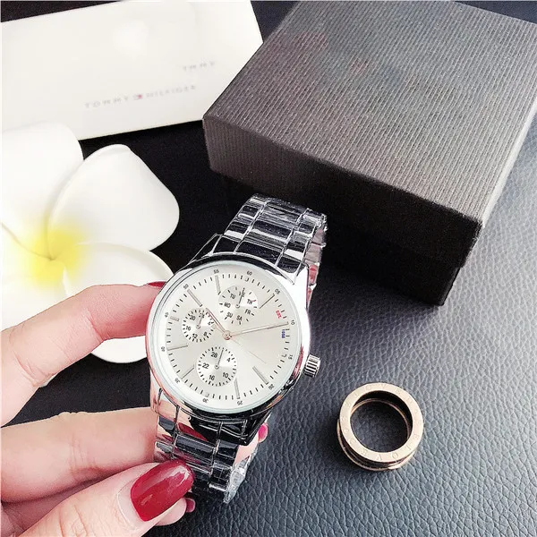 Montres de luxe pour hommes montre horloge électronique intelligente femme orologio di lusso hommes watchs235a