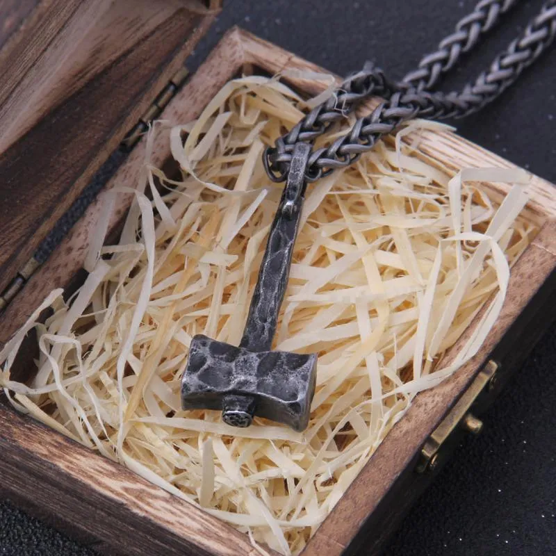 Ijzerkleur Viking hamer hanger ketting met roestvrijstalen ketting als mannen Gift2734