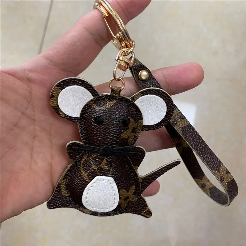 Portachiavi con design a forma di mouse Accessori portachiavi di lusso alla moda cartoni animati chiavi della macchina Portachiavi con animali in pelle PU Anelli Porta gioielli con ciondoli