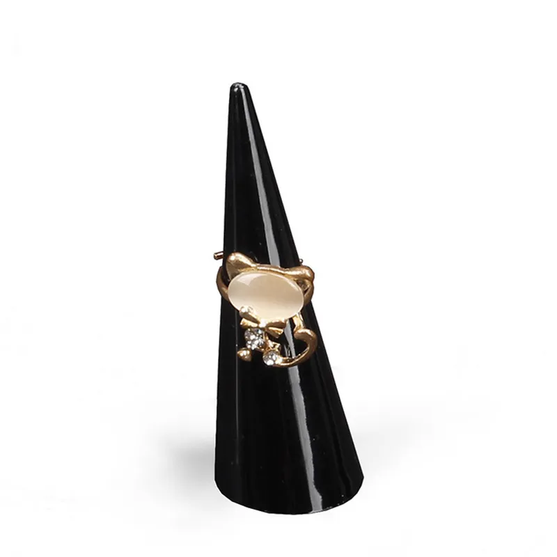 20 pçs lotes moda popular mini acrílico jóias dedo anel titular triângulo cone prateleira de exibição de jóias stand271t