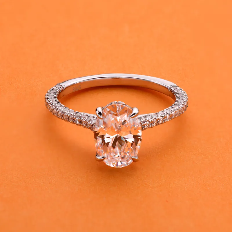 2,5 carats taille ovale simulé diamant fiançailles mariage bague en argent sterling 4 griffes bijoux élégants pour les femmes CX200611
