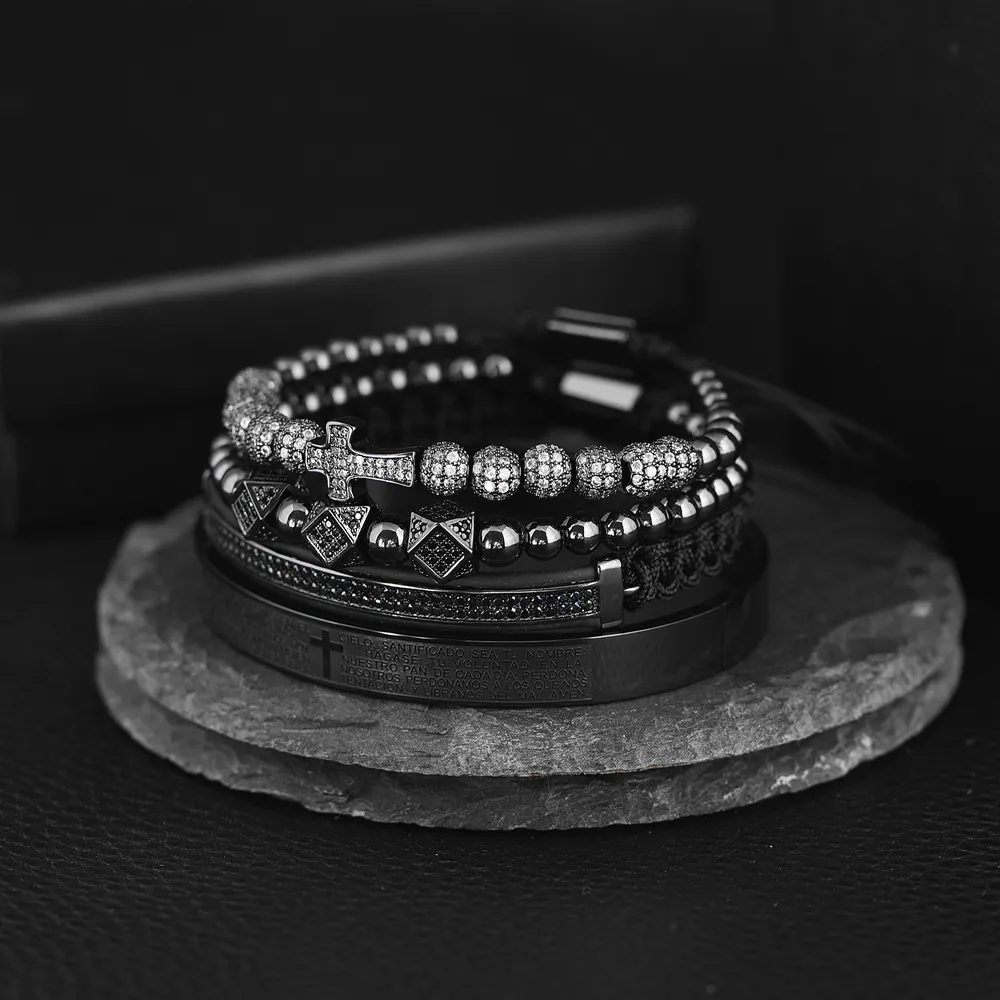 4 pz / set uomo acciaio intaglio scrittura spagnola braccialetto di fascino micro zircone croce Pulseira Bileklik regalo di gioielli fatti a mano di lusso Valent227f