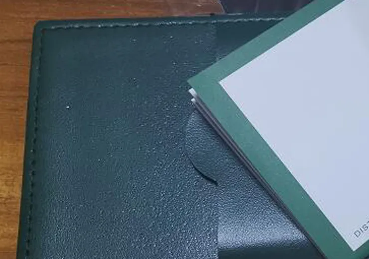 Caja de reloj Caja de reloj de marca verde Original con tarjetas y papeles Certificados Caja de bolsos para relojes 116610 116660 116710 11293Q