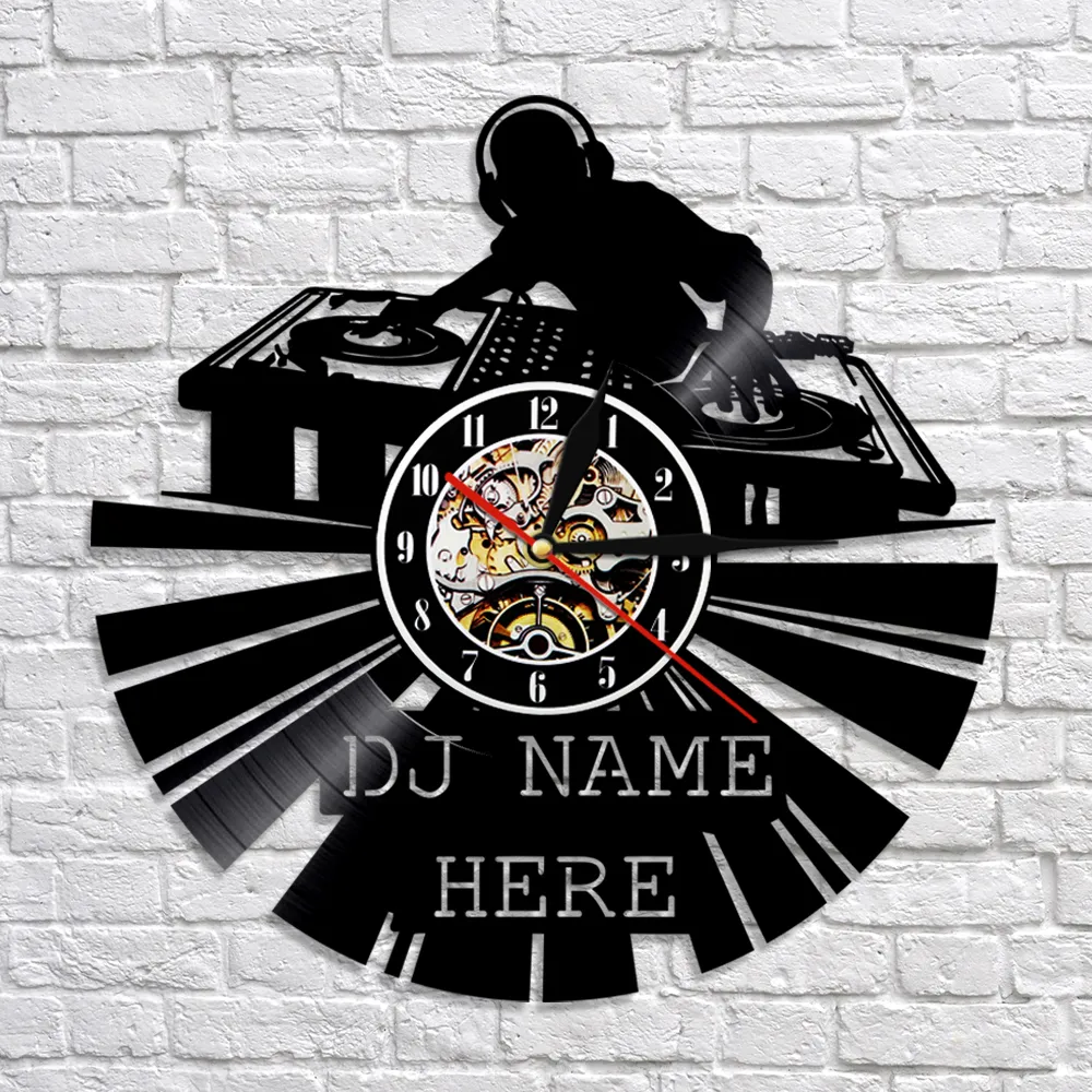 Disco in vinile personalizzato moderno con nome personalizzato sul DJ Wall Art Orologio vintage gli amanti della musica regalo Y200109