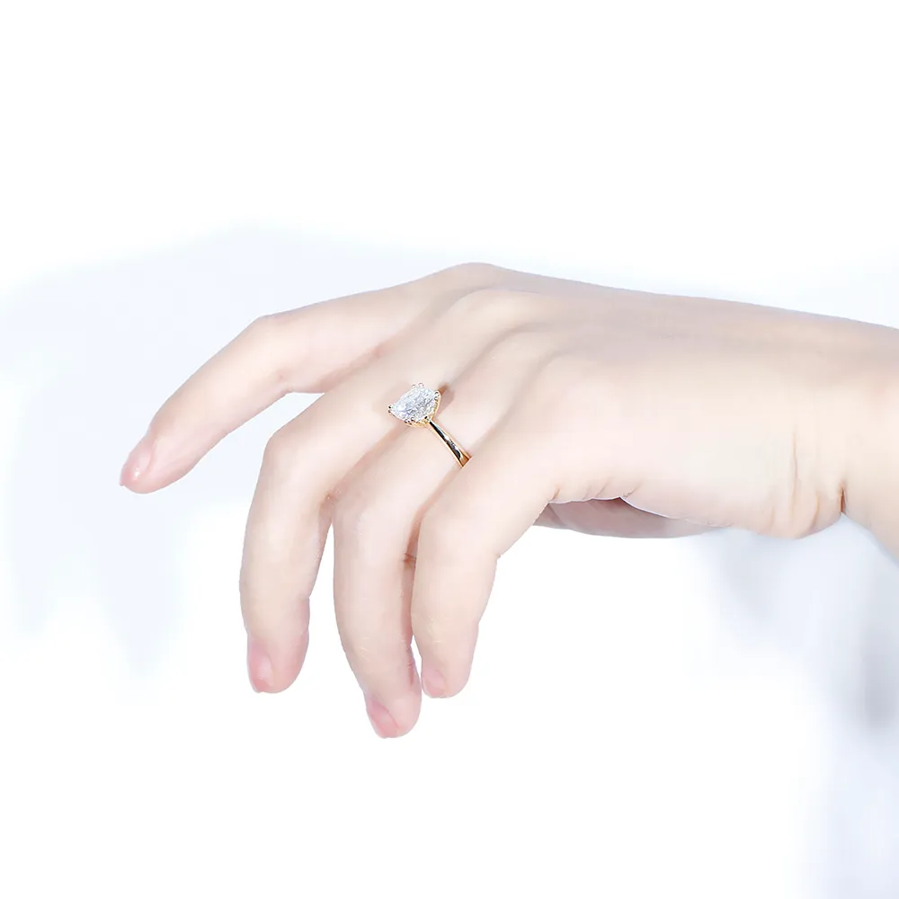 moissanite engagement ring (5)