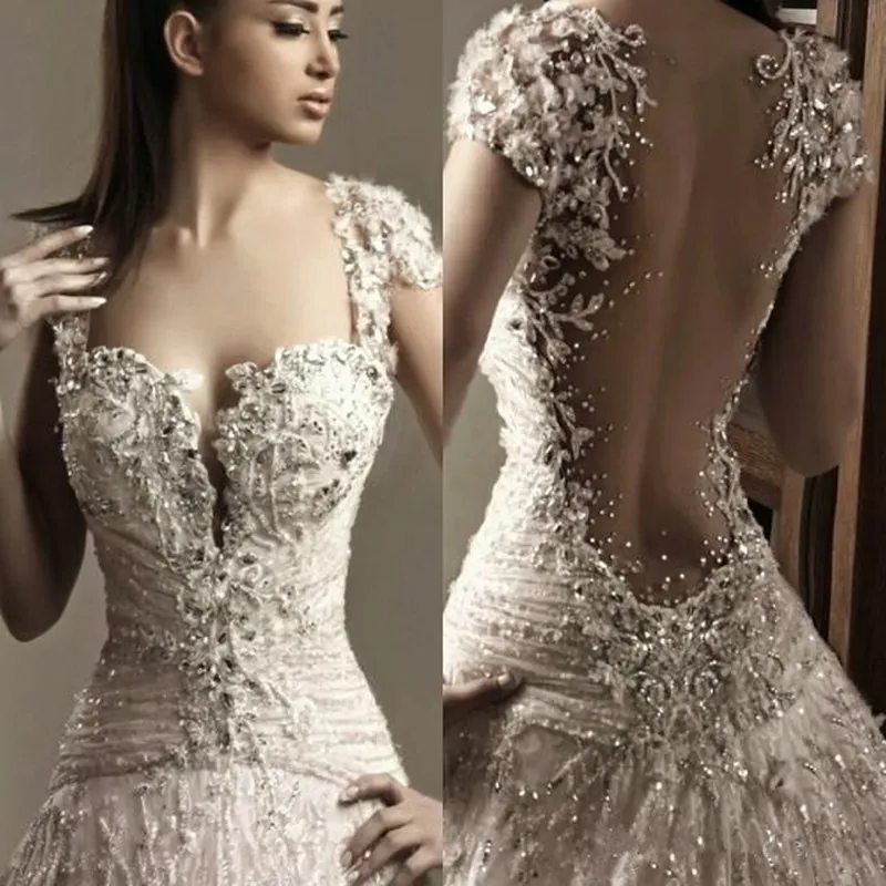 2019 Nuovi splendidi abiti da sposa con perline trasparenti senza schienale Rami Salamoun pieghe scollo profondo strascico di corte tulle applique a-line da sposa231v