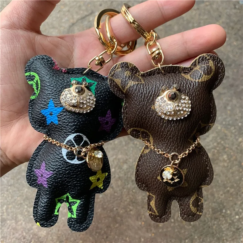 Bear Key Chains Accessories Fashion Rhinestone Key Ring PU Leather Bear Pattern Car Keychain Jewelry Bag Charm Animal Keyring Holder 