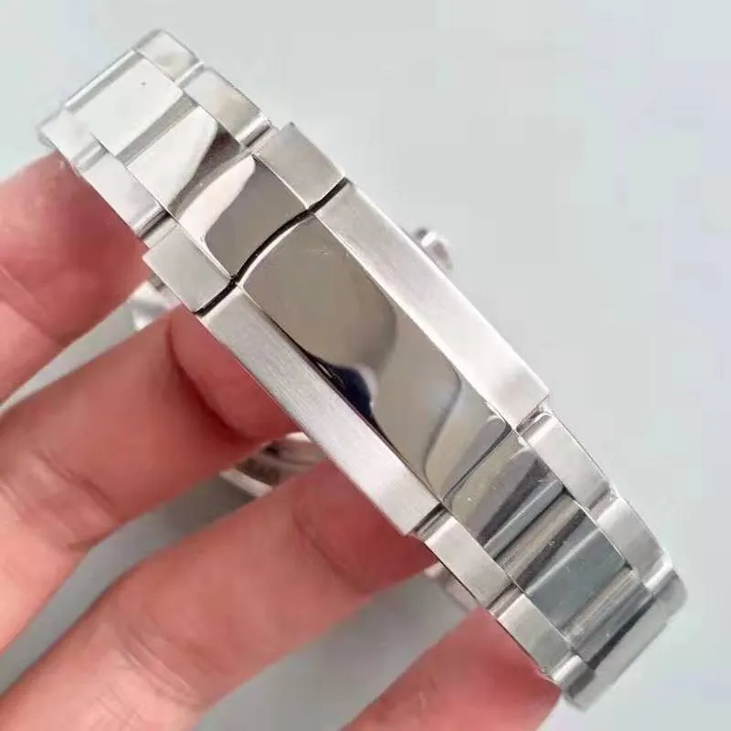 Saphir haute qualité mode hommes montre femme brillant doigt DATE montres automatiques mécaniques bracelet en acier inoxydable Business251Y