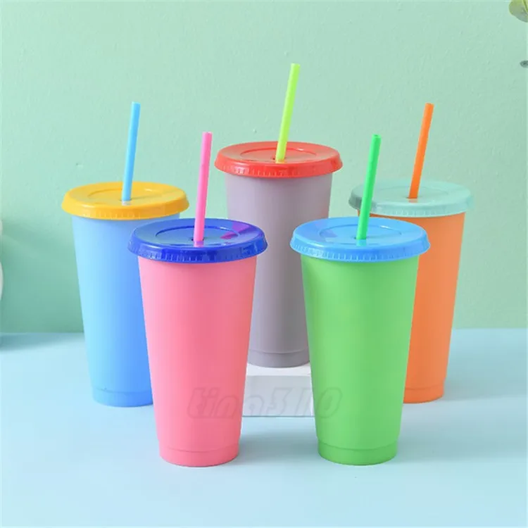 Venda quente Venda Creative Temperature Plastic Mudar Cor Copos de Água Fria Mudança Caneca De Café Colorido Com Palhas Copo de Água T9I00428