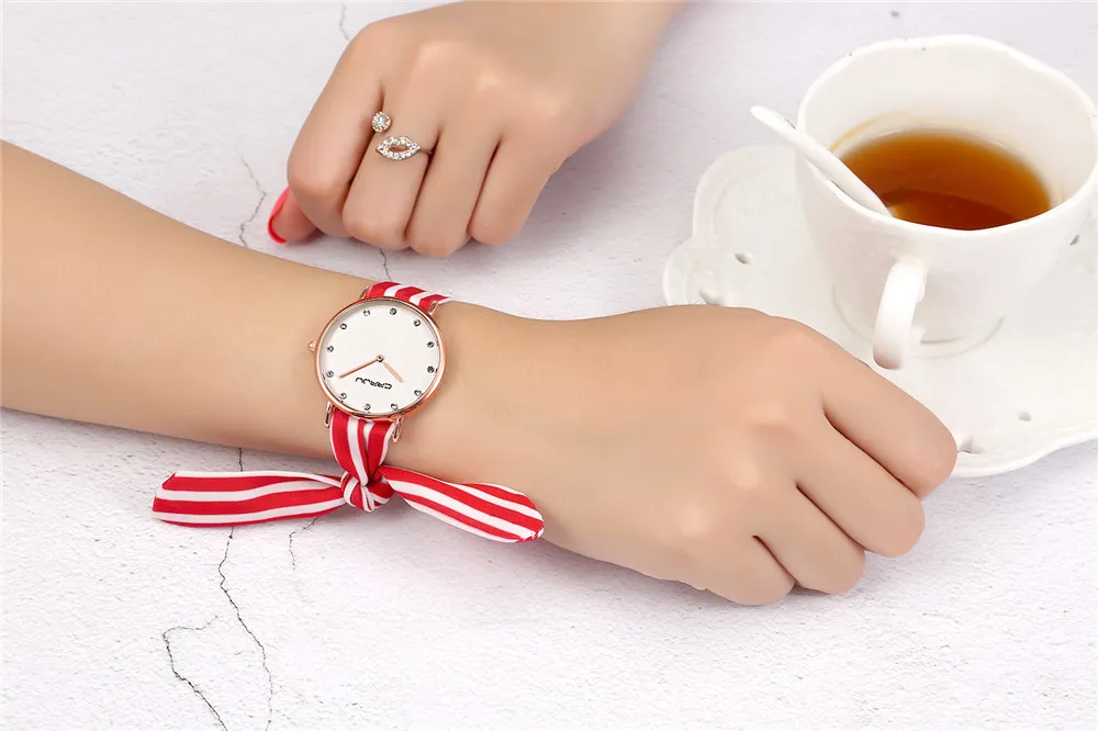 CRRJU, nuevo y exclusivo reloj de pulsera de tela con flores para mujer, reloj de vestir a la moda para mujer, reloj de tela de alta calidad, pulsera para chicas dulces, reloj 289w