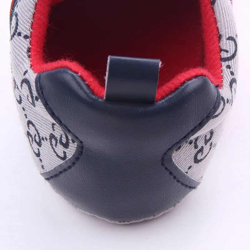 Babyschoenen Pasgeboren Jongens Meisjes Babyschoenen Baby's Antislip Vrijetijdsschoenen sneakers 0-18Months