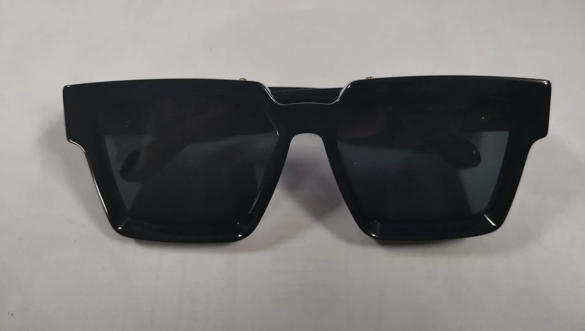 新しいサングラスなしCレター1165サングラスガファスデルサングラスウェイタープスボックスサングラスサングラス