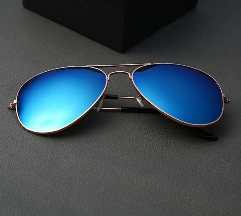 Occhiali da sole pilota vintage uomini donne 62 mm classici occhiali da sole Desinger da sole esterno con occhiali da sole Uv400 con custodie maschio femmina221D