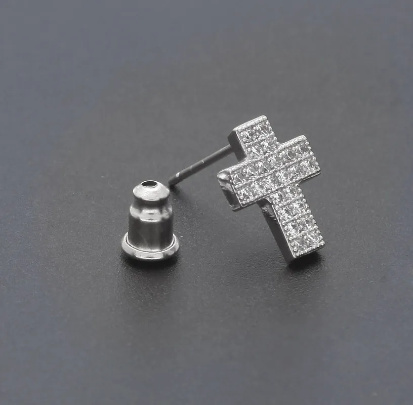 Nouveaux gars plaqué or 18 carats hommes Blingbling diamant croix boucles d'oreilles hommes femmes Hip Hop boucle d'oreille goujons glacé bijoux pour femmes 232M