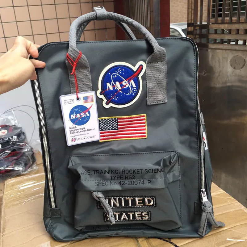 Mochilas de la NASA 19SS National Flag Designer Mochila para hombre Bolsa de diseño de mujer Bolsas24499