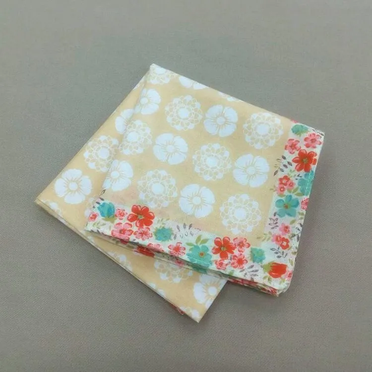43x43CM 60s Printed handkerchief Japan Korea Handkerchief Cotton Print Lady Bandana Fresh Handkerchief