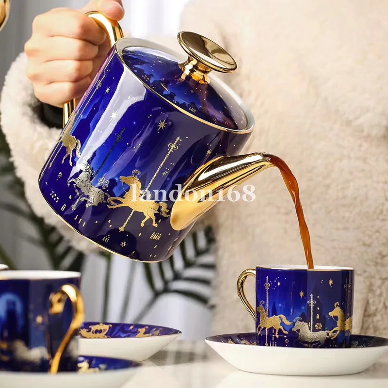 Lyxig guldrimmad blå färg karusell kaffesats benhinas koppar och tefat porslin te set 15 st keramiska bordsartiklar set 288u