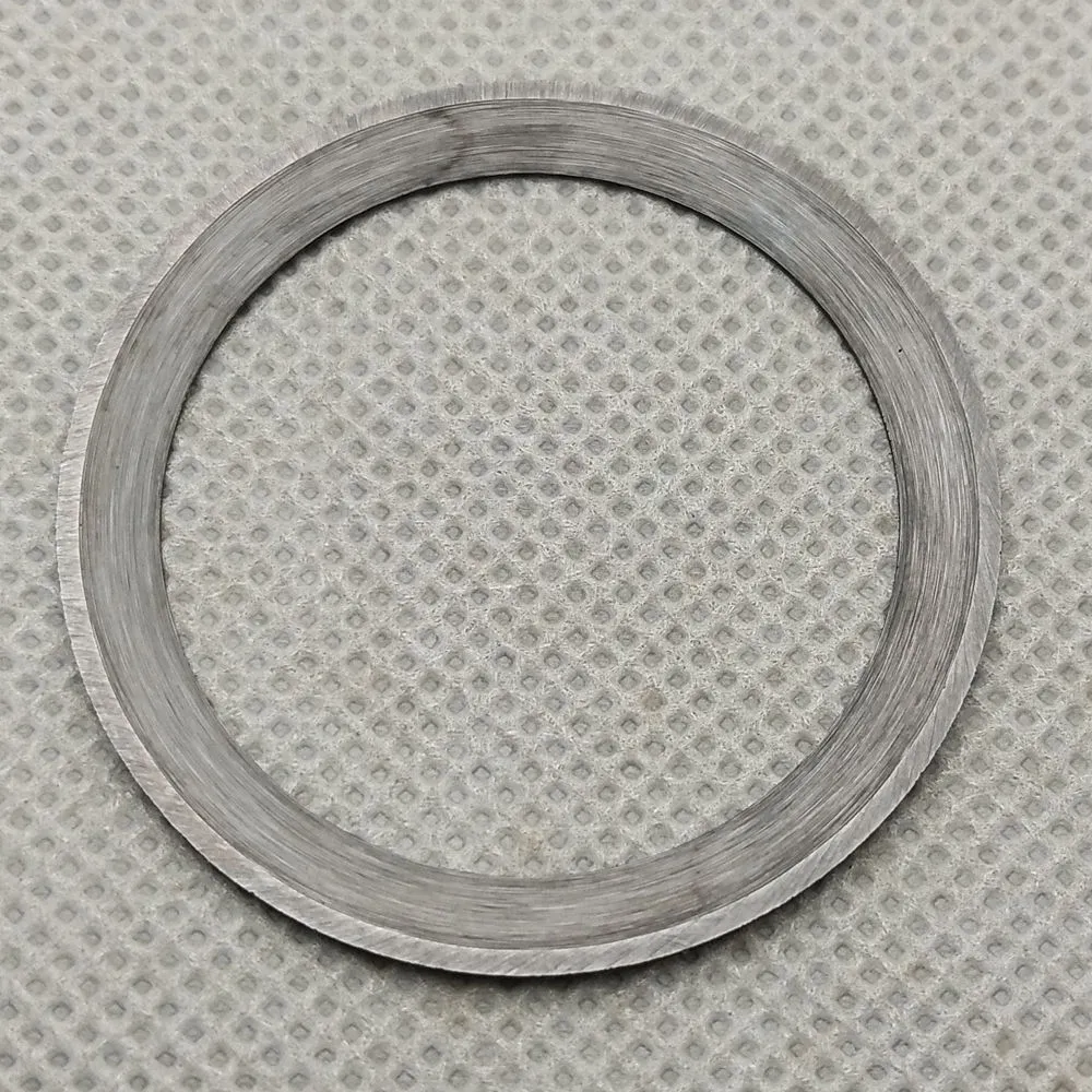 40-mm-Keramik-Titan-Lünetteneinsatz-Uhrenset, passend für automatisches 43-mm-Herrenuhrengehäuse. Neues, hochwertiges Lünetteneinsatz-Uhrenzubehör P275Y