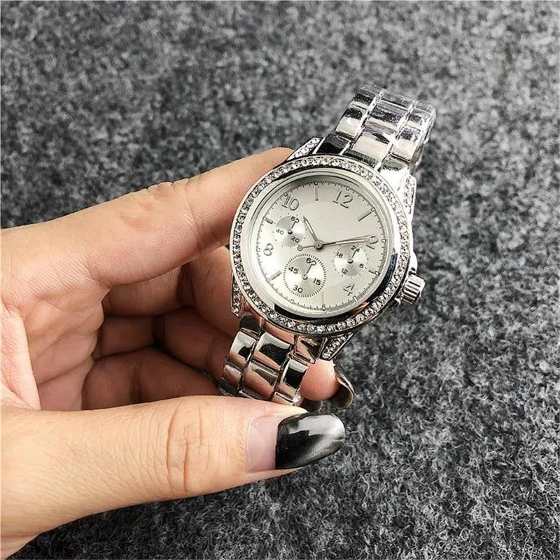 34 mm Fashion crystal inlay Clock dial Stainless steel Watchband Women's Quartz Watches Fake 3-eye Fashion design Women'211H