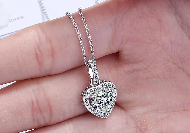 Zircon Necklace Women's Heart Shaped Full Diamond Short Clavicle Chain Simple Temperament Net Red Ins Love Pendant WY384213Q