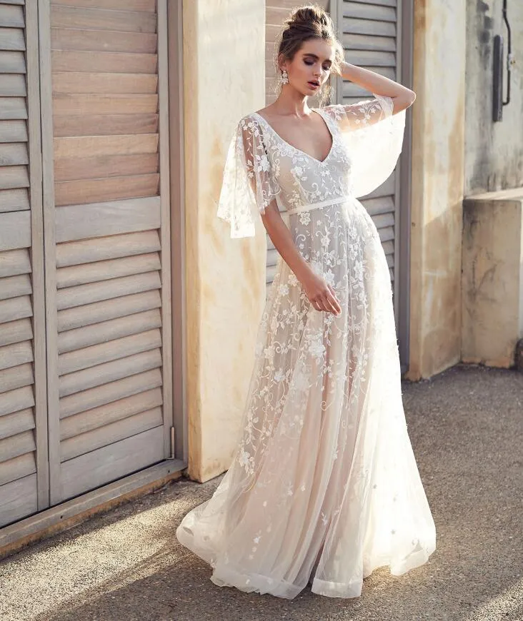 Robe de mariée sexy en dentelle A-line blanche sexy robes de plage bohème backless v cou de couche maxi robe robe au sol vestido 257i