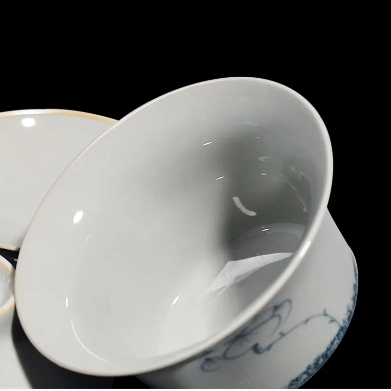 Capa de chá de porcelana retrô pintada à mão gaiwan azul e branca Jingdezhen cerâmica Sancai tigela de chá antiga xícara de chá332x