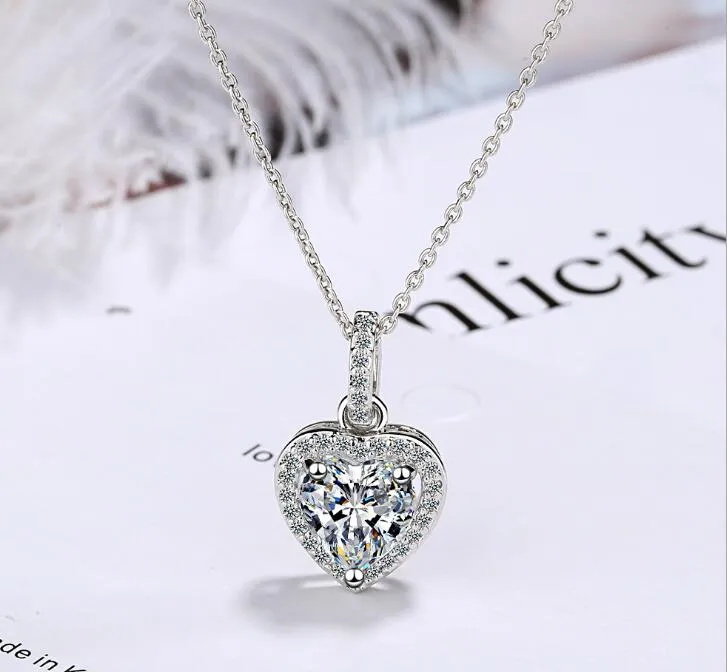 Zircon Necklace Women's Heart Shaped Full Diamond Short Clavicle Chain Simple Temperament Net Red Ins Love Pendant WY384213Q