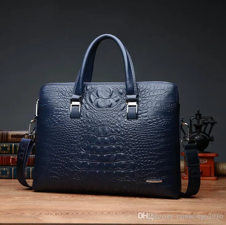 Hela varumärkespaket Fashion Crocodile Print Business Portcase Trendy Cross Section Crocodile Leather Man Handbag Multifunktion 3068