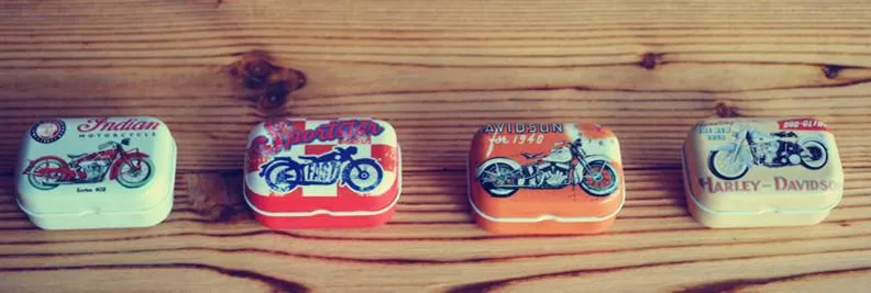 32er-Box Vintage-Motorrad-Design Blechdose Metall-Münzsparer Kleiner Schmuckkoffer 16 Designs Schokoladen-Geschenkbox251Y