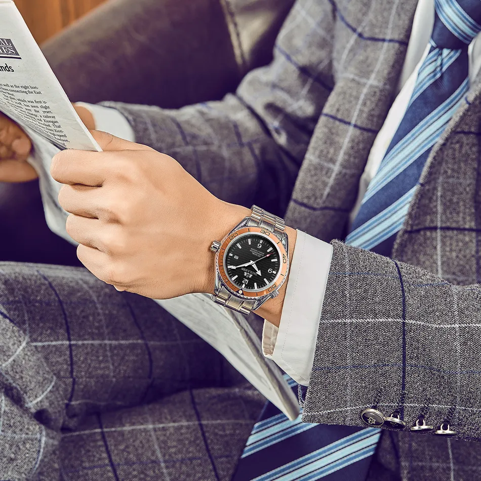 Automatisk självvindmekanisk rostfritt stålband Enkel orange blå Bezel James Bond 007 Stil Datum Business Men Watch T200311263L