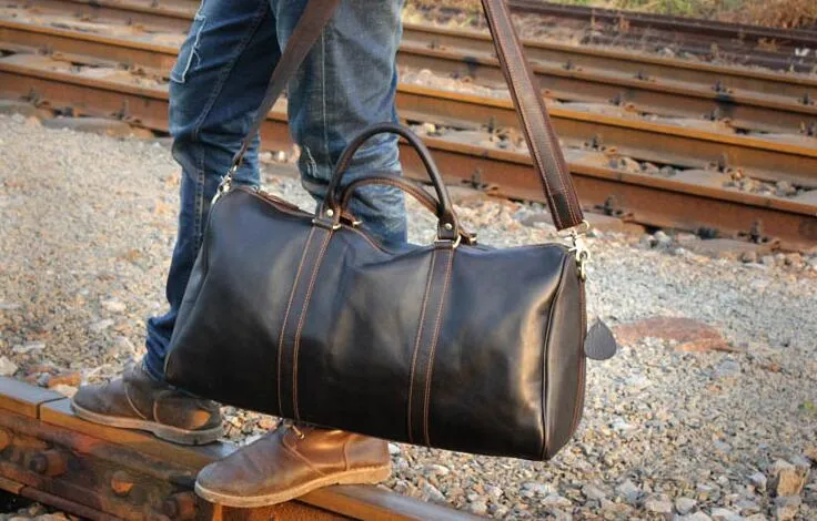 Män toppkvalitetsmode duffle påsar svart nylon resväskor män hanterar bagage gentleman affär totes med axelband 54cm242n