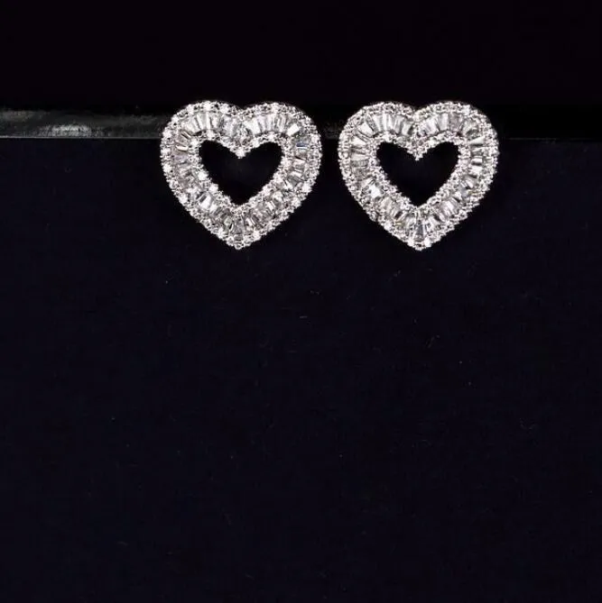 Superbe doux mignon bijoux de luxe réel 925 en argent sterling pleine princesse coupe topaze blanche CZ diamant fête femmes coeur Stud Earrin266O