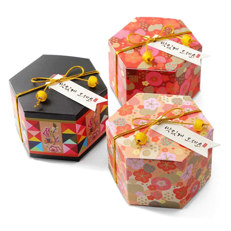 Boîte-cadeau petit hexagone pliable carton bonbons chocolat paquet or estampage fleur bijoux fête d'anniversaire faveur
