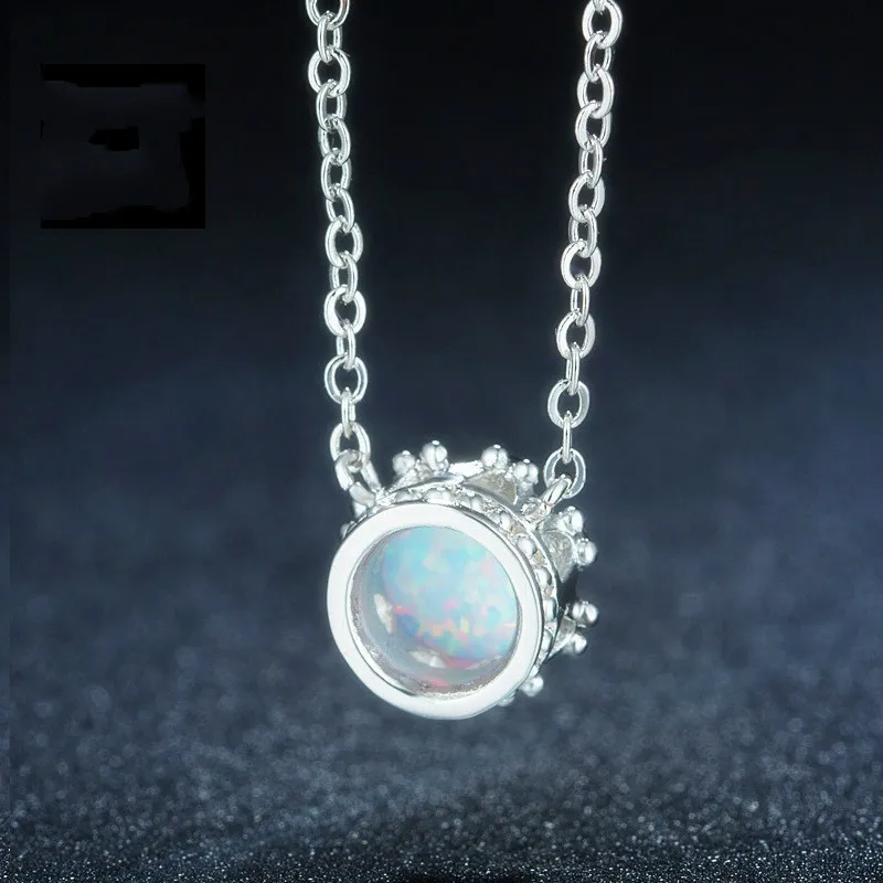 Fashion Women Pretty Opal 925 Silver Necklace Cioncant Chain Collana Gioielli Fare di matrimonio Giornata Gift Mom BrA.