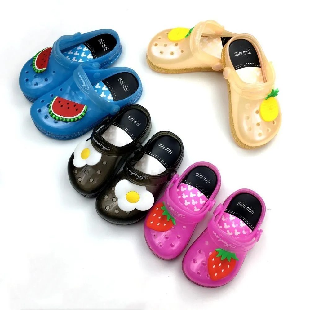 LED crianças buracos sapatos verão sandálias de verão pvc escavar o menino menina respirável crianças enxadas adorável