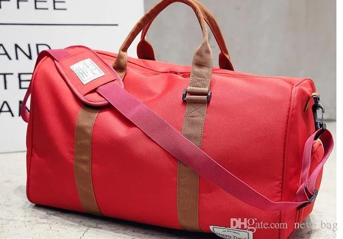 2017新しいファッション女性旅行バッグダッフルバッグブランドデザイナー荷物ハンドバッグ大容量スポーツバッグ60CM211V241H