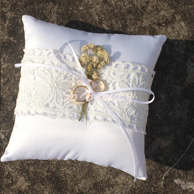 Élégant coussin d'oreiller d'anneau de mariage avec dentelle Style campagnard mariage fournisseurs créatifs décoration de haute qualité BS8856