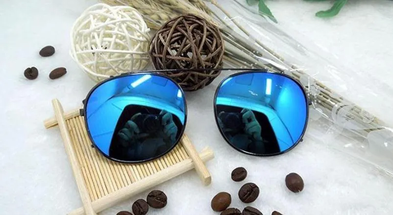 Fashion Brand Clip sunglasses lenses unisex Flip Up polarized lens Johnny Depp clip-on clips eyewear myopia 3 size for Le260L