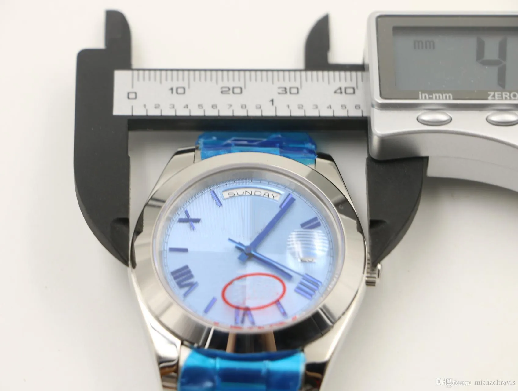Reloj automático clásico para hombre de 40 mm Relojes con esfera redonda a rayas azules correa presidencial inoxidable 268i