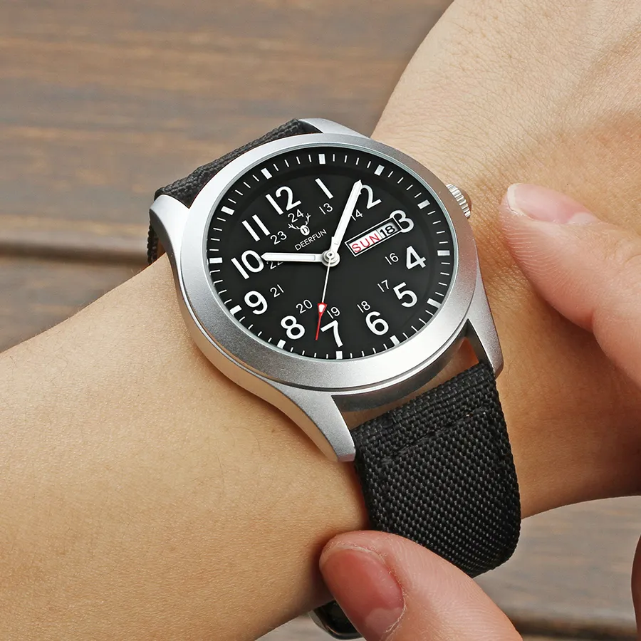 Deerfun Sports Horloges Men Luxury Brand Army Military Men Watches Clock Male Quartz Watch Relogio Masculino Horloges Mannen Saat L4992317