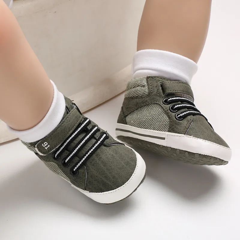 En gros es mode baskets montantes bébé garçons filles chaussures toile nouveau-né enfant en bas âge semelle souple antidérapant Prewalkers