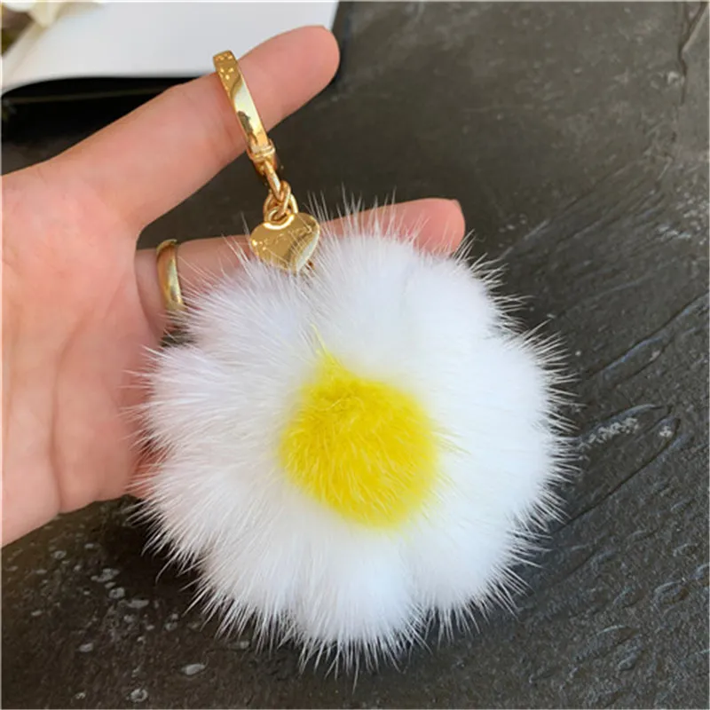 100% Real Genuine Fur Flower Daisy Pompom Bag Charm Keychain Pendant Car Phone Keyring Gift296D