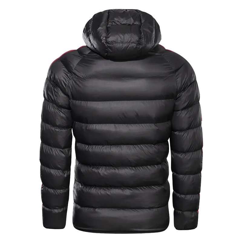 2019 Nya Mäns Vinter Jacka Coat Hooded Fashion Parka Män Tjockad Högkvalitativ Coat Male Top Slim Fit Märke Man Varma Overcoats T200318