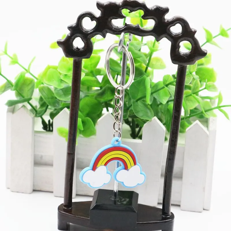 Tecknad Unicorn Nyckelringar Nyckelringar Söt djurhäst Ponnydesign PVC Nyckelringar Flickor Kvinnor Väska Charm Nyckelringar Hänge Mode Smycken Present