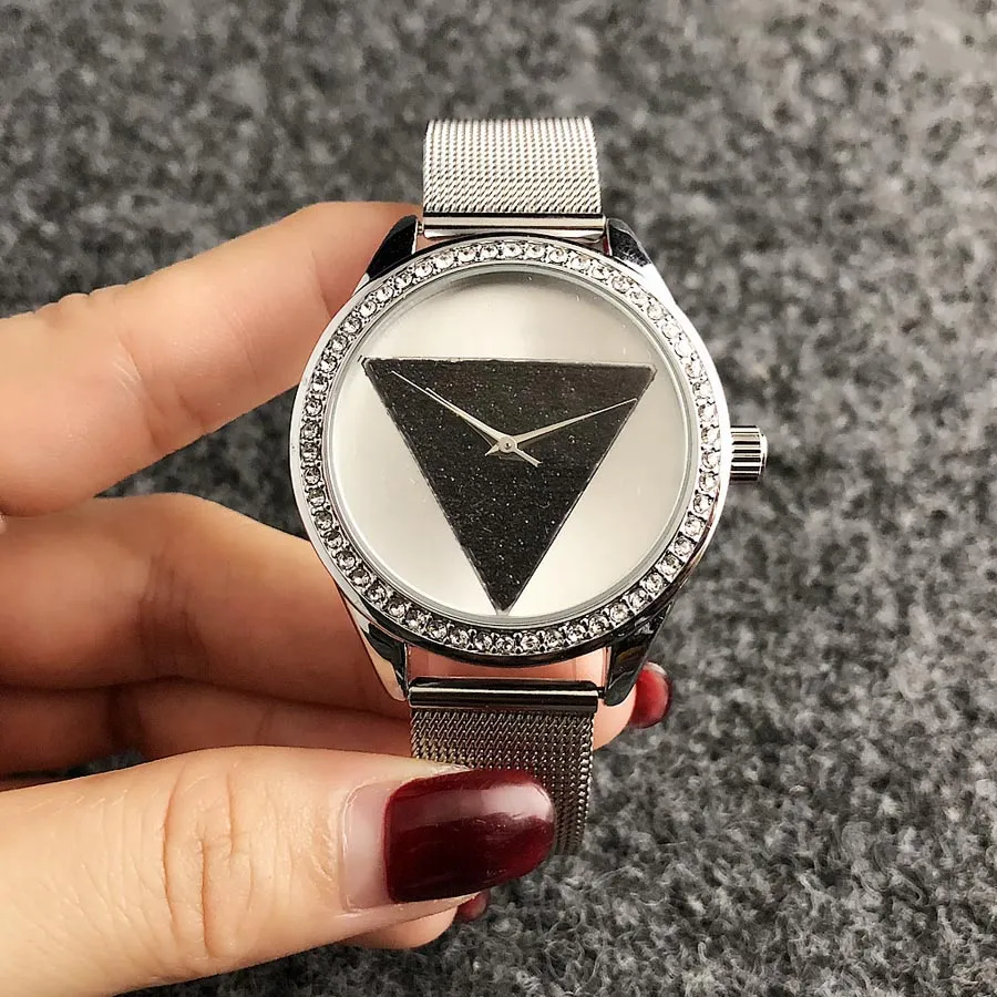 Модные наручные часы для женщин и девочек, треугольный кристаллический циферблат, кварцевые часы с металлическим стальным ремешком GS22291N