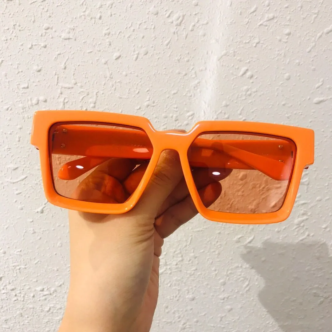 New Sunglasses No C Letter 1165 선글라스 가파스 데 솔글라스 방법 타원 상자 선글라스 남성 남성 일광 안경 색상 오큘 로스 218p