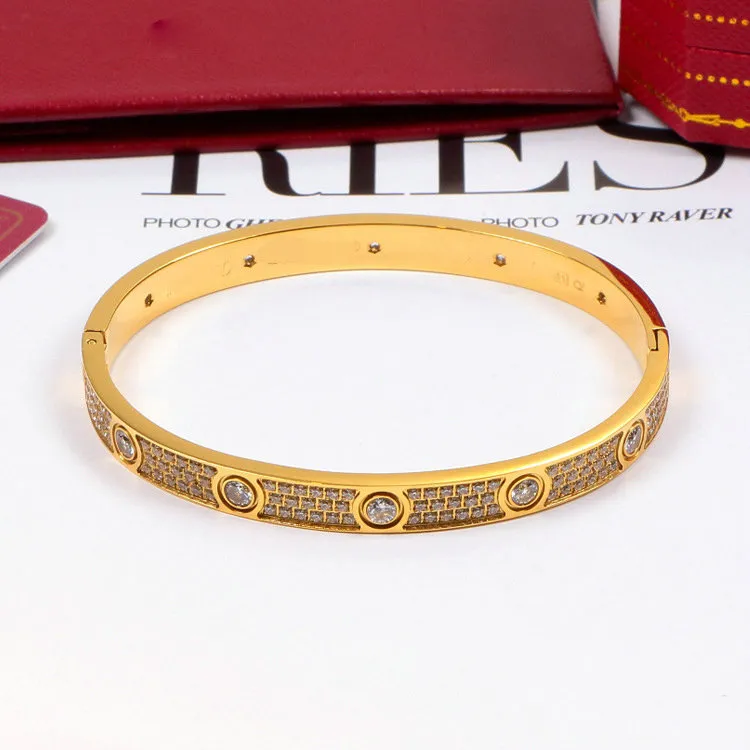 Bracelet de luxe plein de diamants 3 rangées femmes hommes Couple Bracelets manchette Bracelets mode vis bijoux pour amoureux avec velours Bag245T